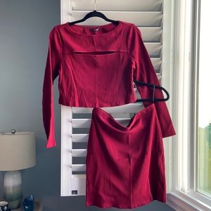 Sexy 2Piece skirt set. Size 1X Color Crimson Red